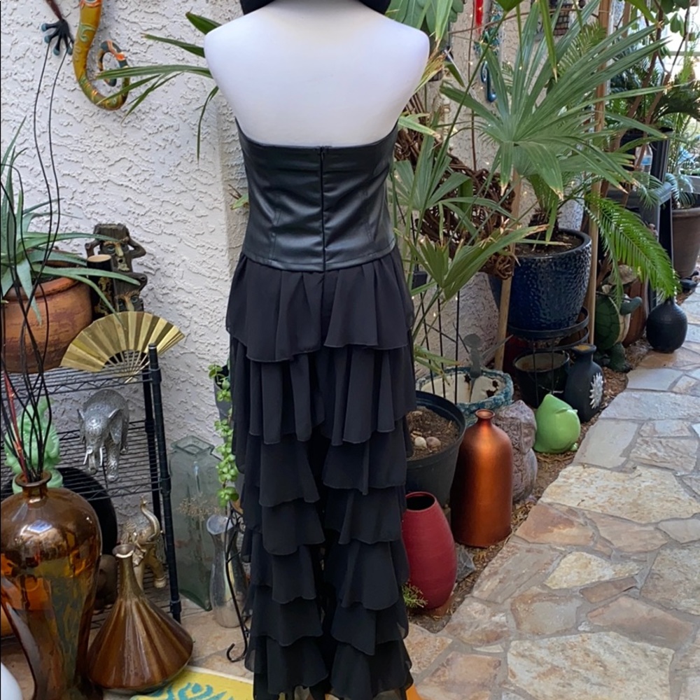 🖤⭐️HP 11/16⭐️🖤NASTY GAL STRAPLESS JUMPSUIT⭐️🖤 - Picture 2 of 6